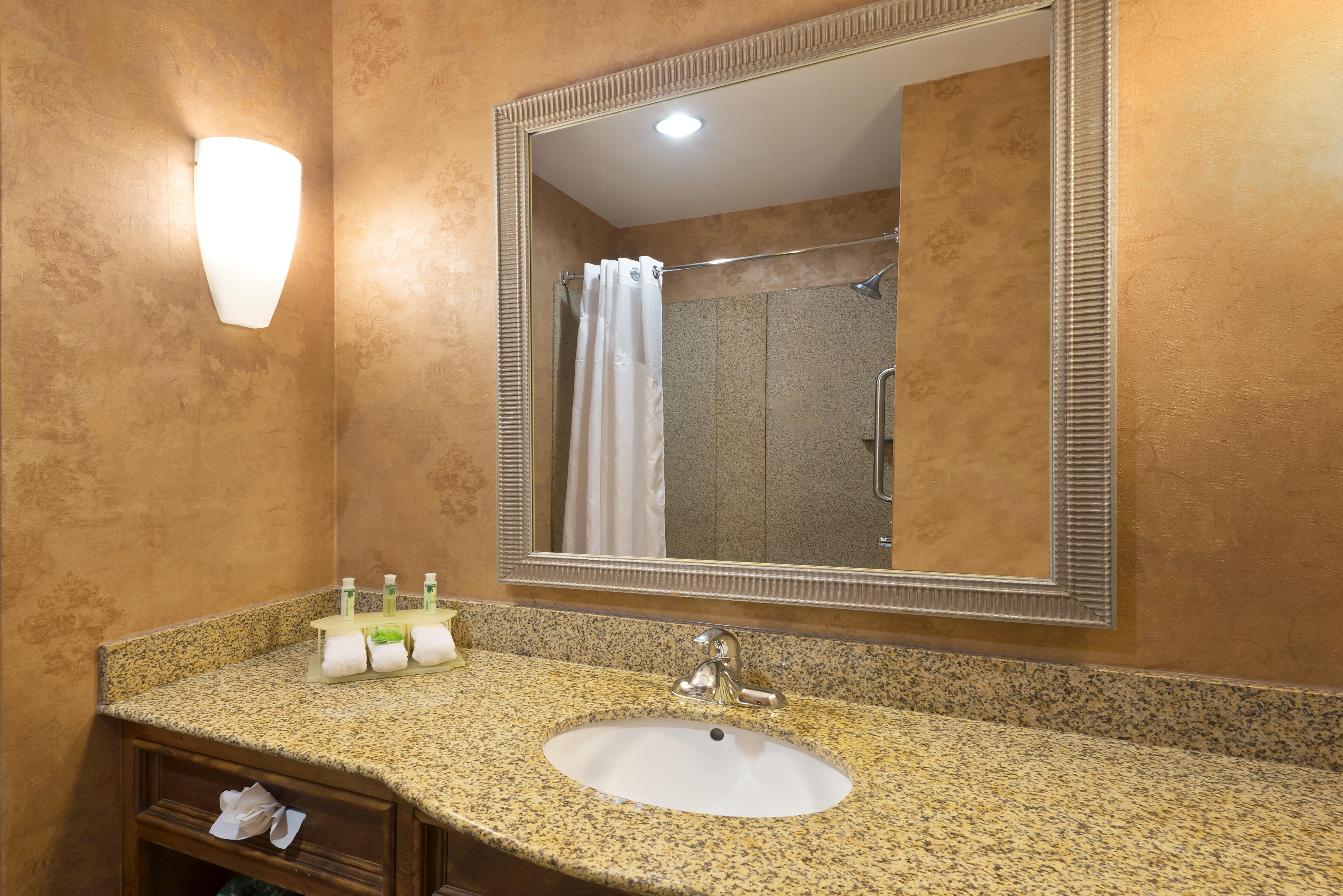 Holiday Inn Express Suites Little Rock West By Ihg Buitenkant foto