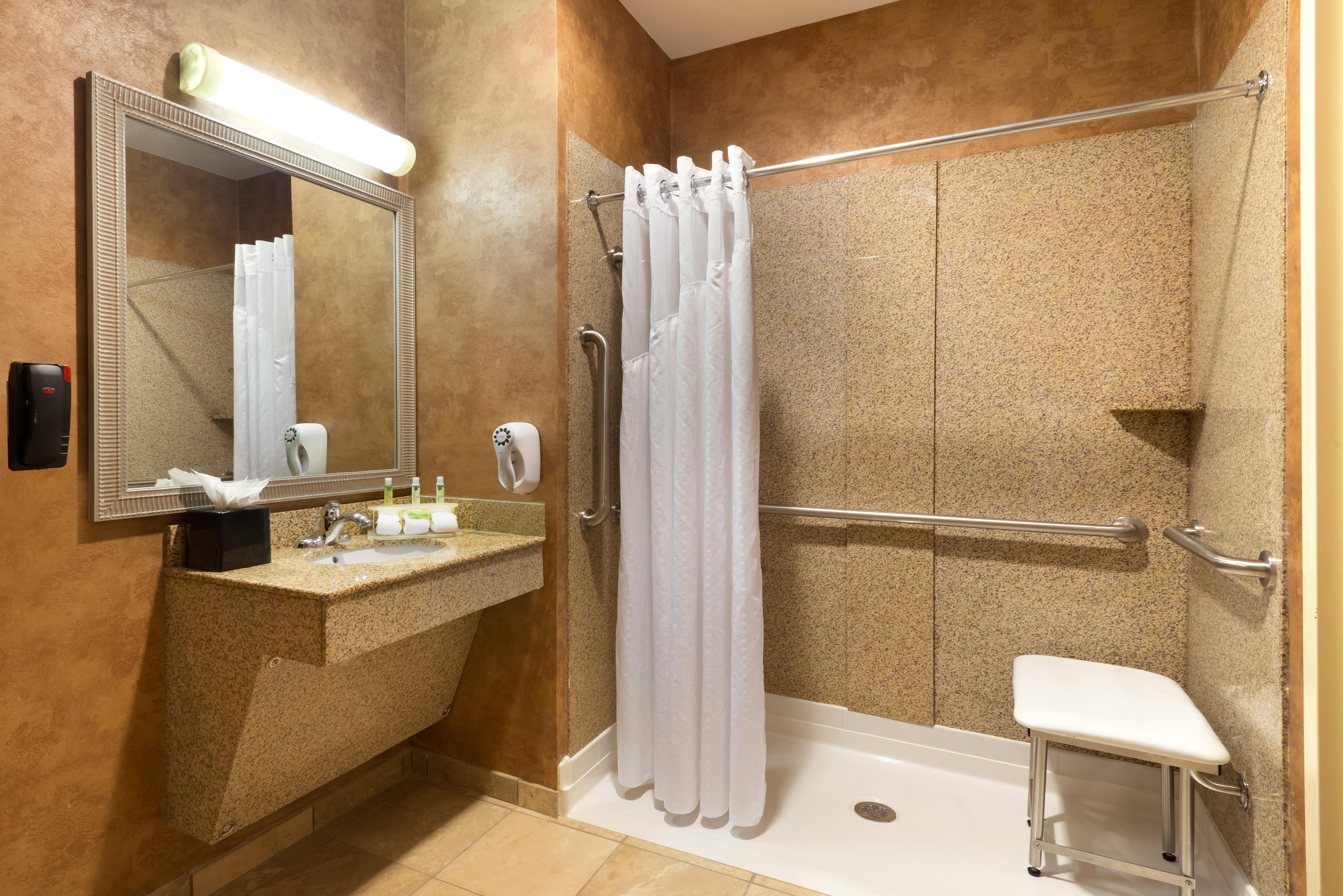 Holiday Inn Express Suites Little Rock West By Ihg Buitenkant foto